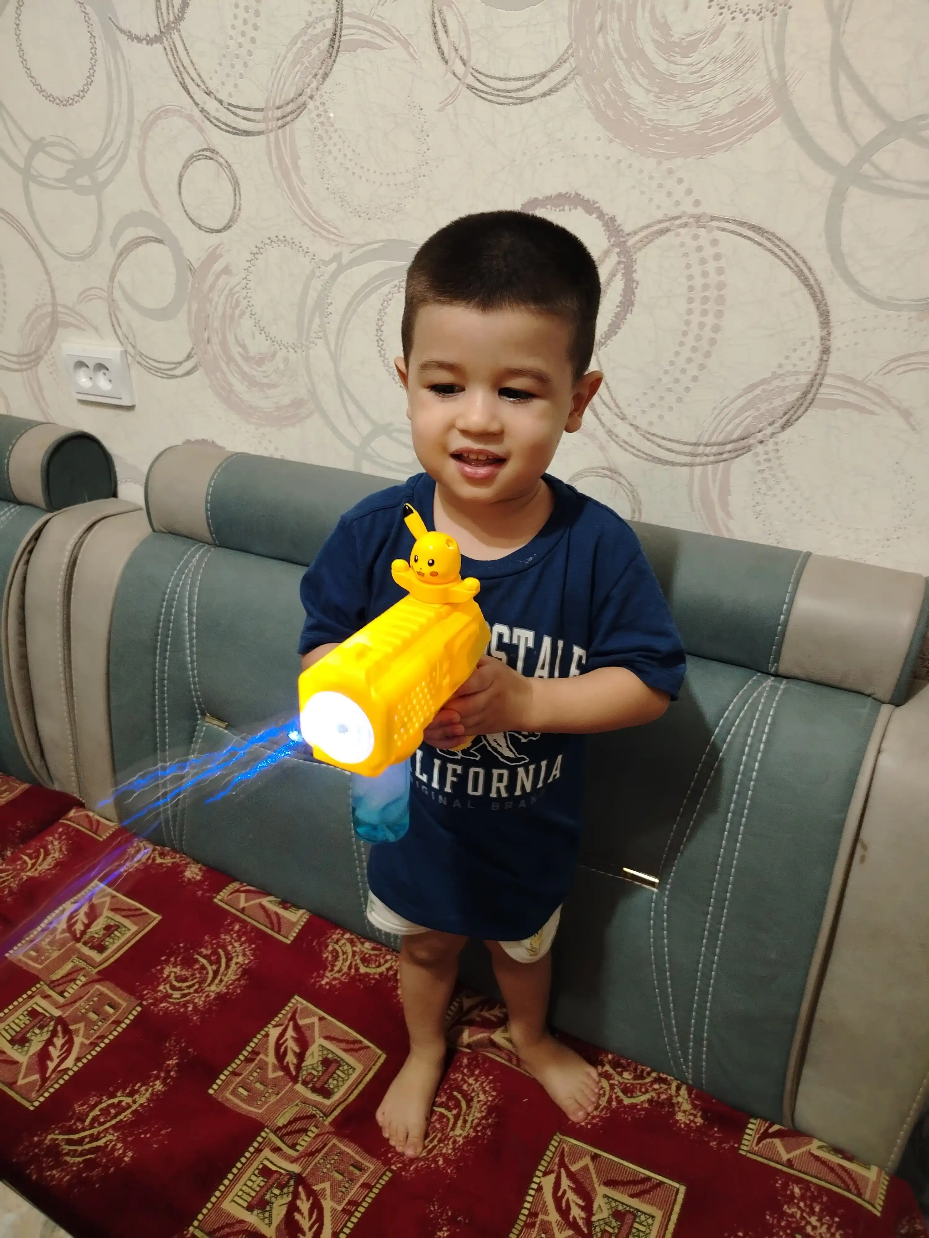 BUBBLE GUN генератор - пистолет мыльных пузырей, игрушка для детей