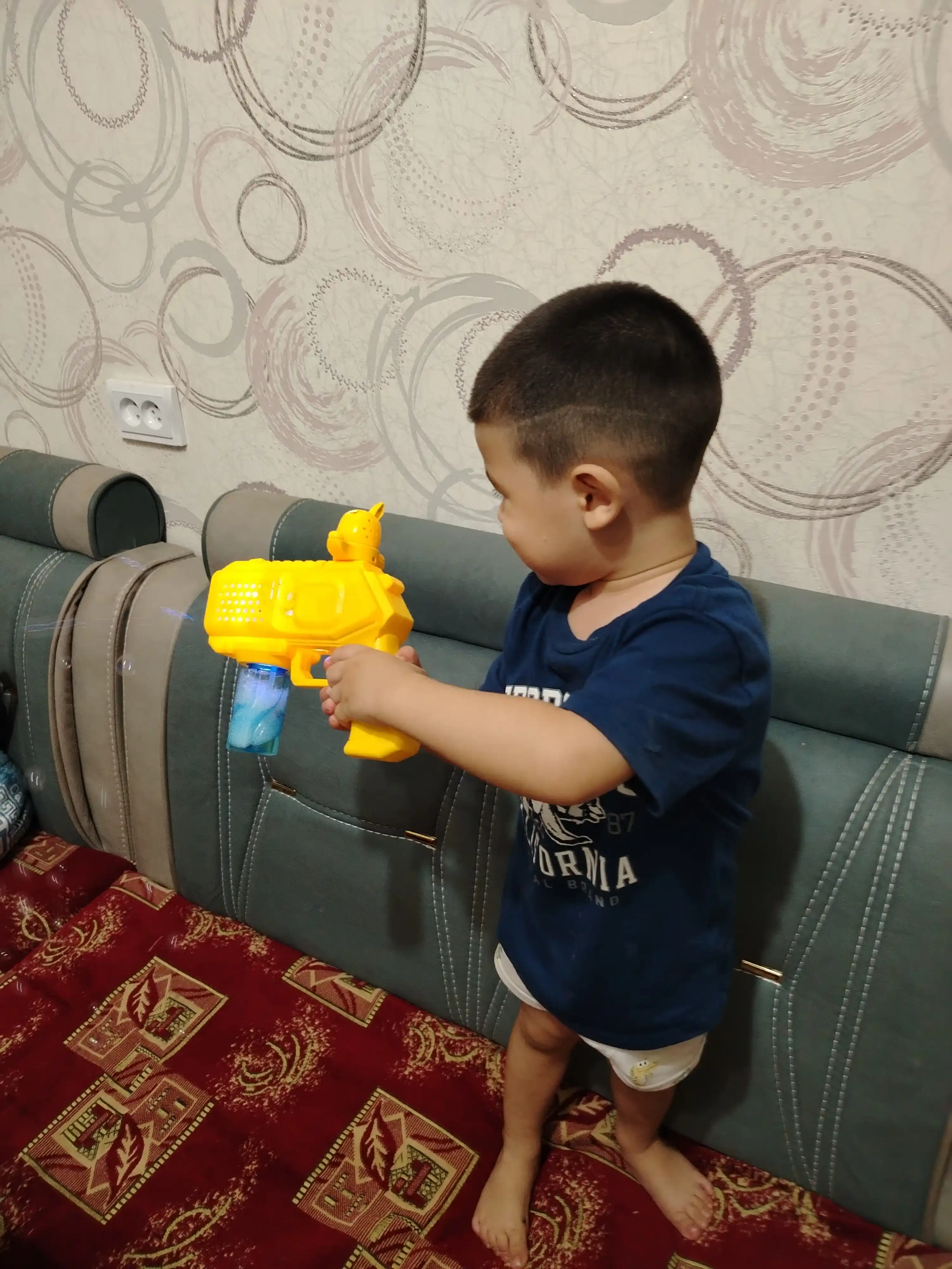 BUBBLE GUN генератор - пистолет мыльных пузырей, игрушка для детей