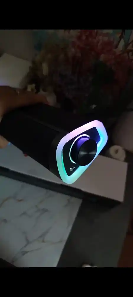 Simli kolonka kompyuter va telefon uchun, RGB yoritgichli soundbar