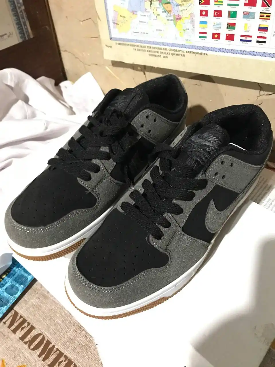 Erkaklar krossovkalari SB Dunk Low Toyota AE86, kuz-qish-bahor,4 turdagi, 40-45 o'lchamlar