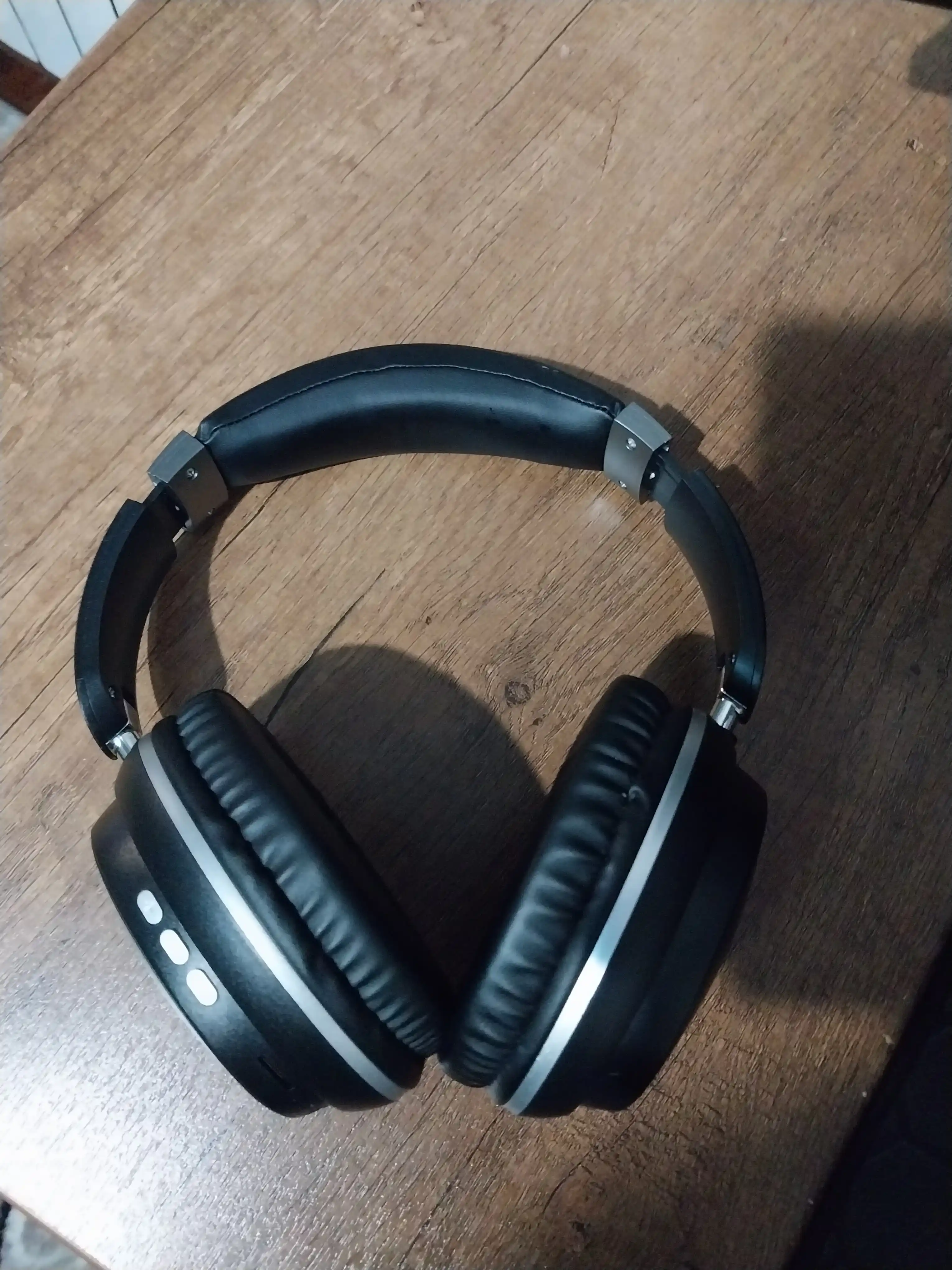 Level BT400 Active simsiz eshitish vositasi-Stereo audio, chuqur Bass, Bluetooth 5.0