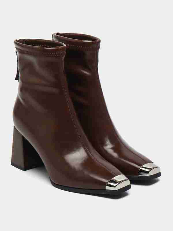 Lezbiyenlarni kaltaklash