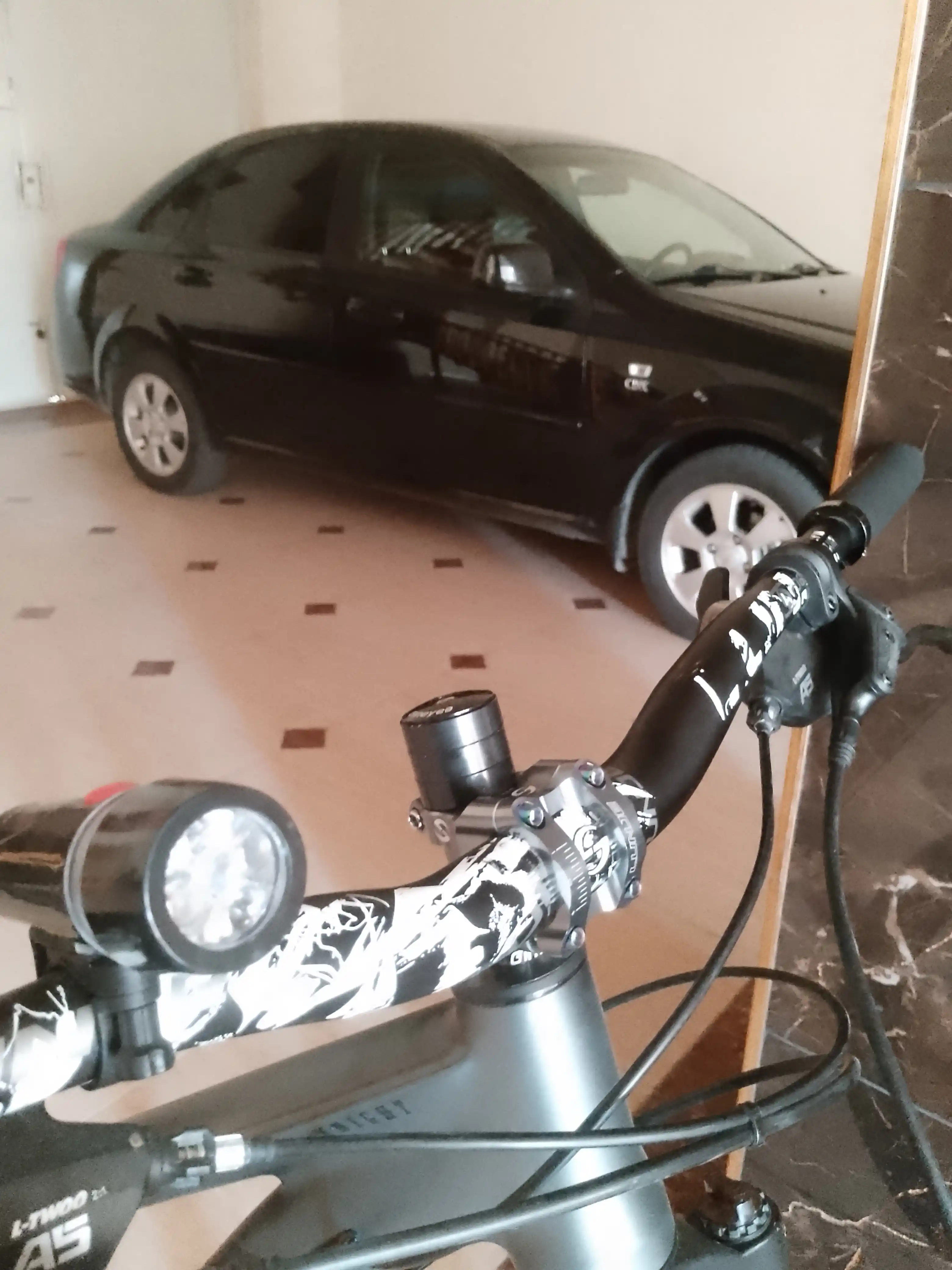 MTB va BMX uchun qisqa rulet uzatuvchi, mustahkam alyuminiy, ranglari qora, binafsha