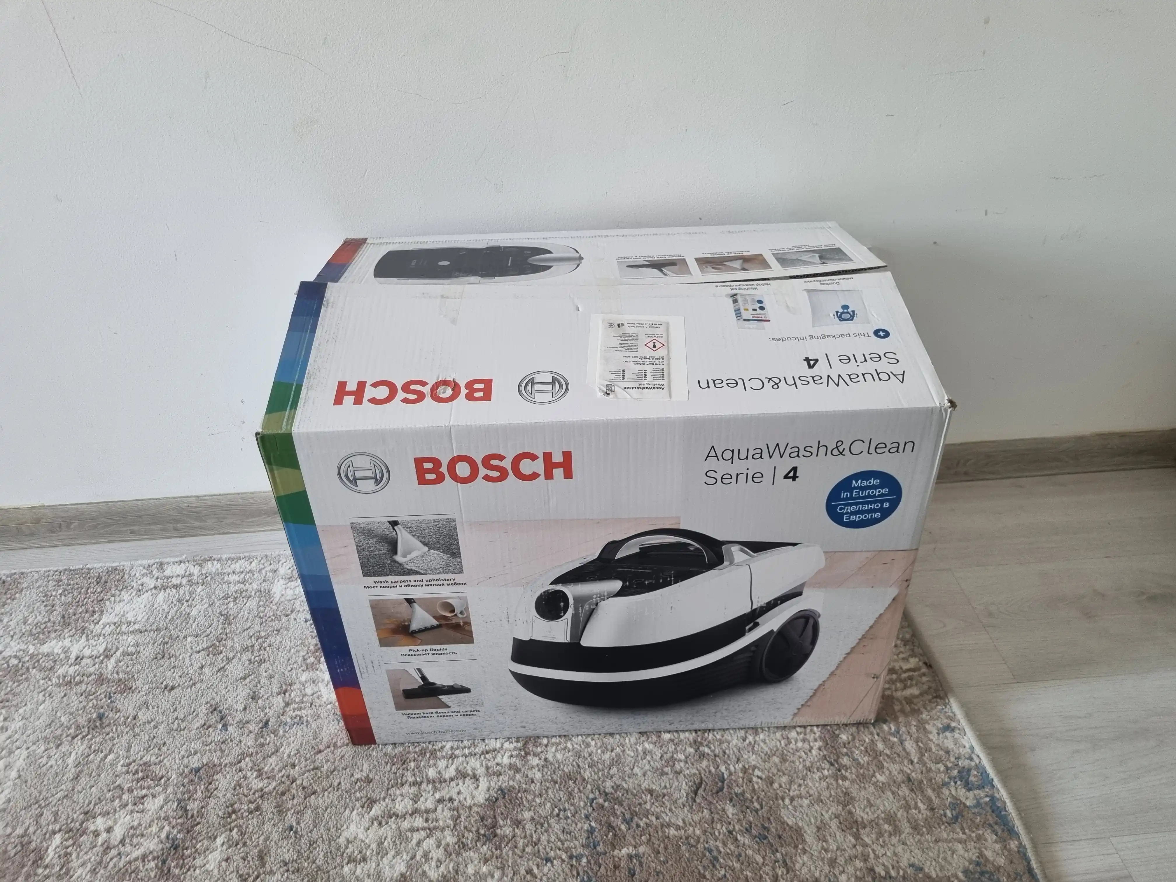 Моющий пылесос Bosch BWD421PRO