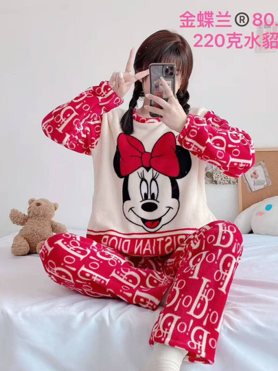 Qishloqdan kolxozchilar porno Oddiy, oddiy rus qizi, tukli, tola, yalangoch, uyda, shaxsiy, shaxsiy