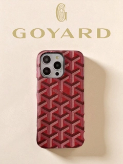Бордовый