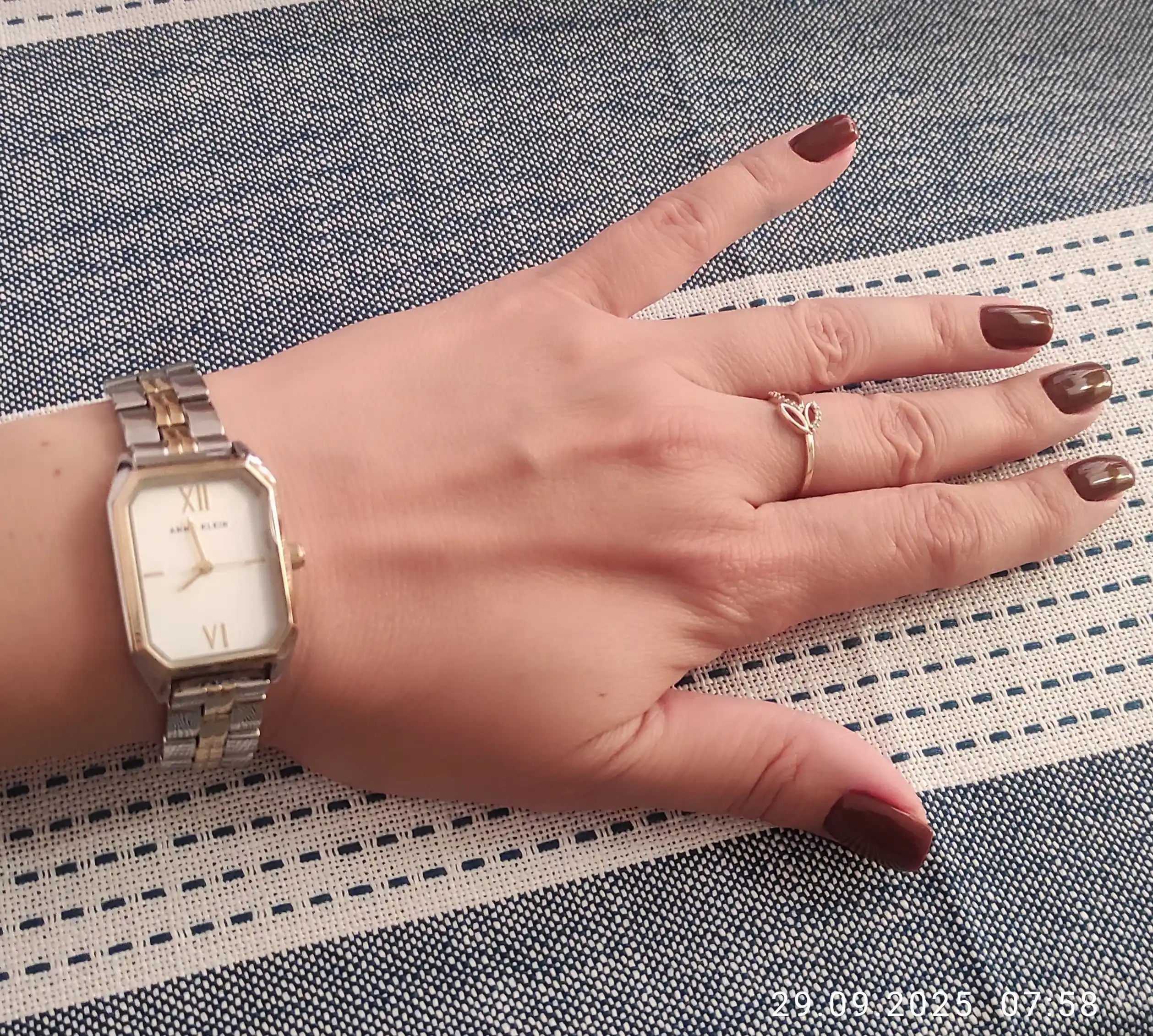 Ayollar qo'l soati Anne Klein AK/3774
