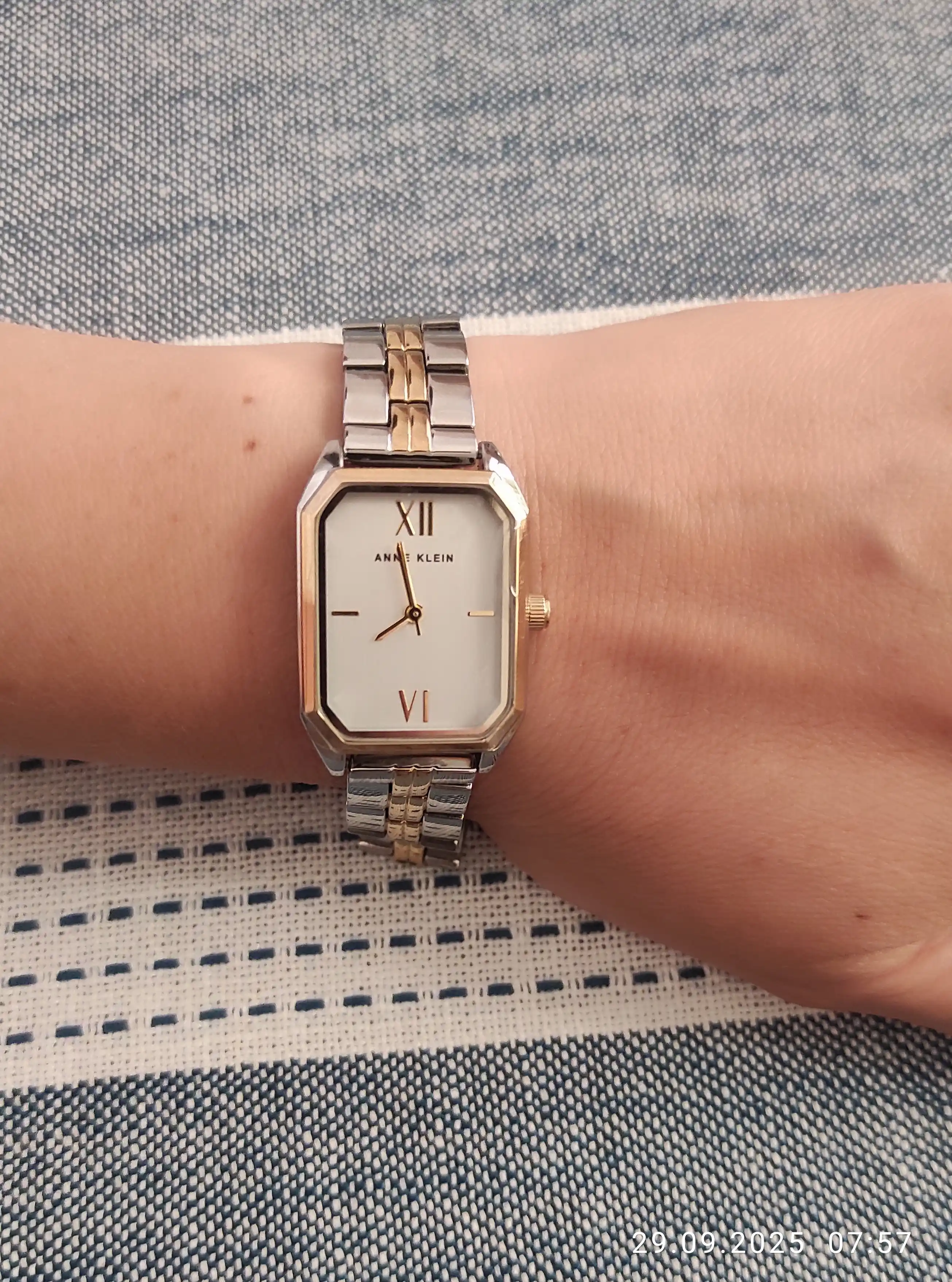 Ayollar qo'l soati Anne Klein AK/3774