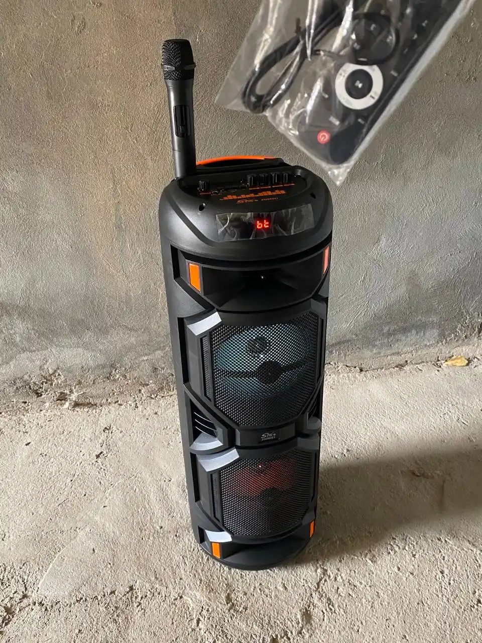 Караоке колонка Sing-e с микрофоном, Bluetooth, портативная, RGB подсветка