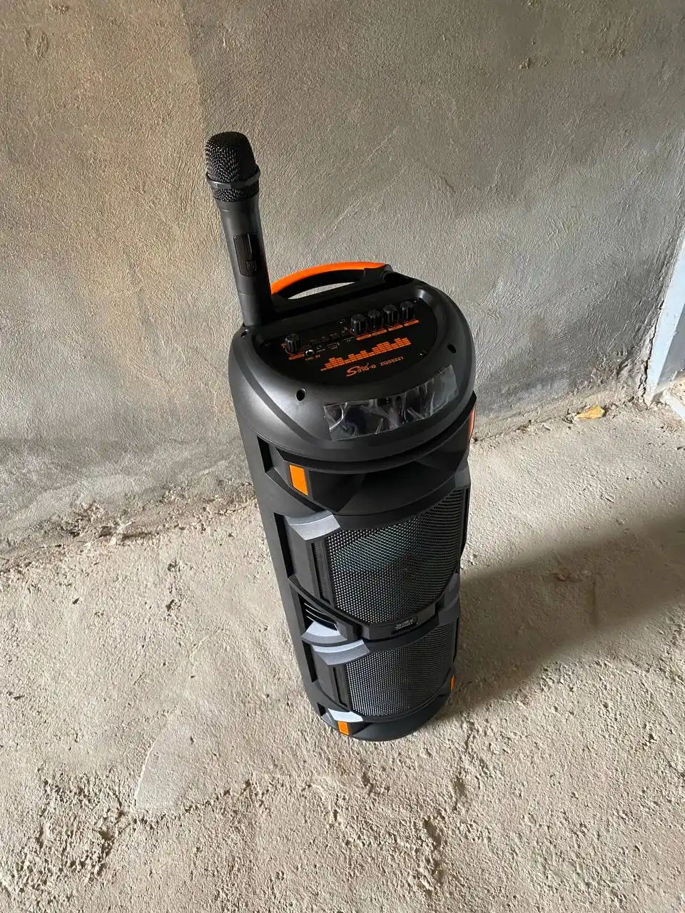 Караоке колонка Sing-e с микрофоном, Bluetooth, портативная, RGB подсветка