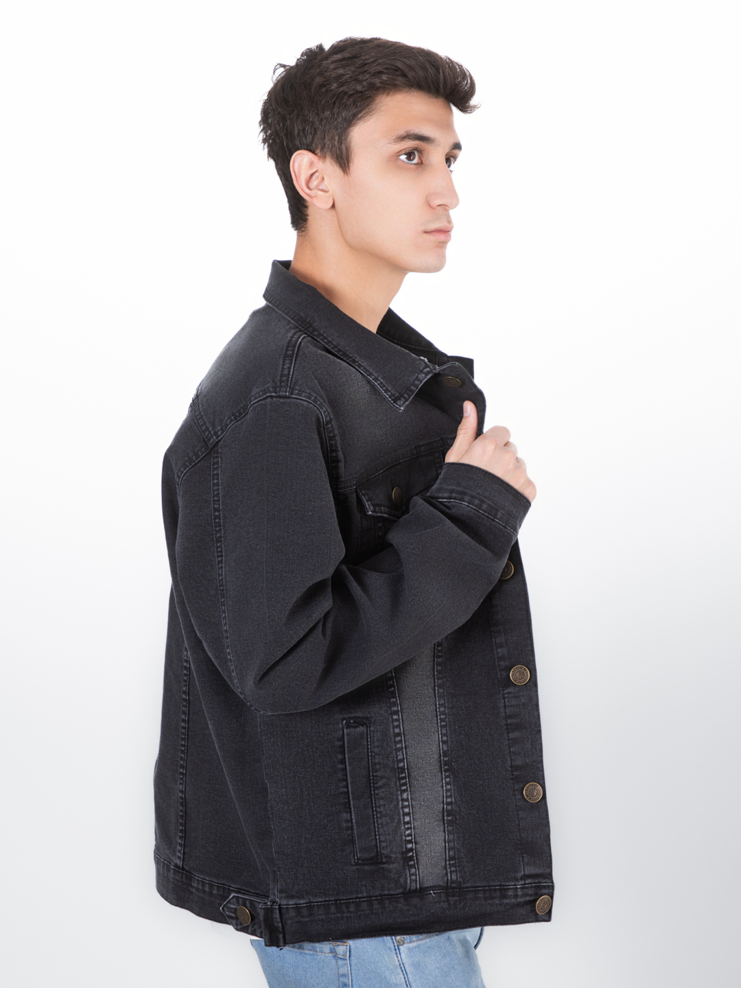 Sochli ayollar peeing