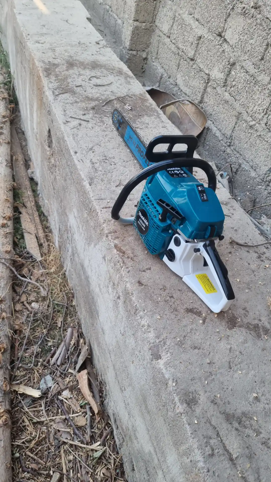 Benzinli zanjirli arra DC-52