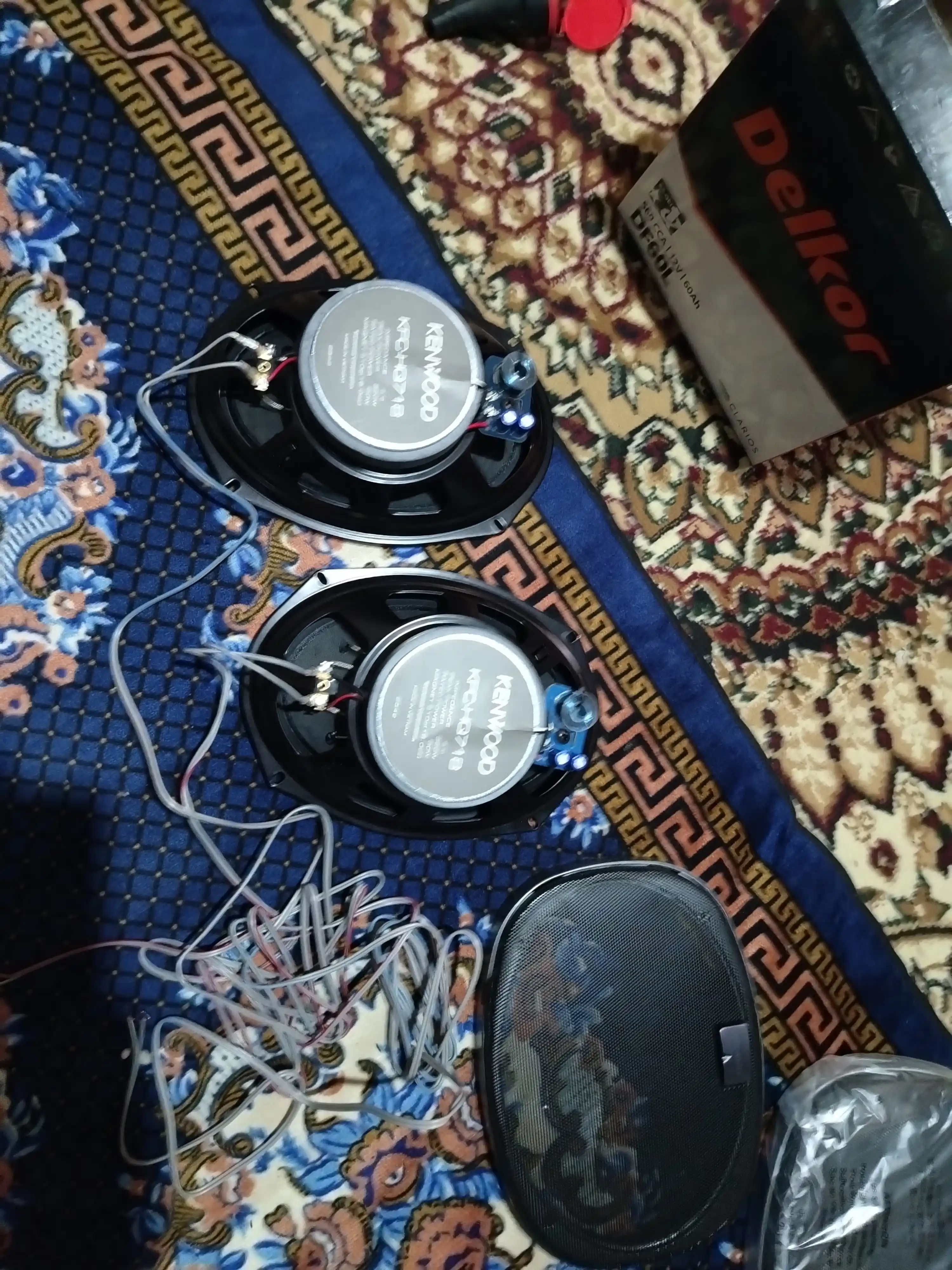 Kenwood KFC-HQ718 avtomobil karnaylari 320 Vt, 7x10 duym, qora