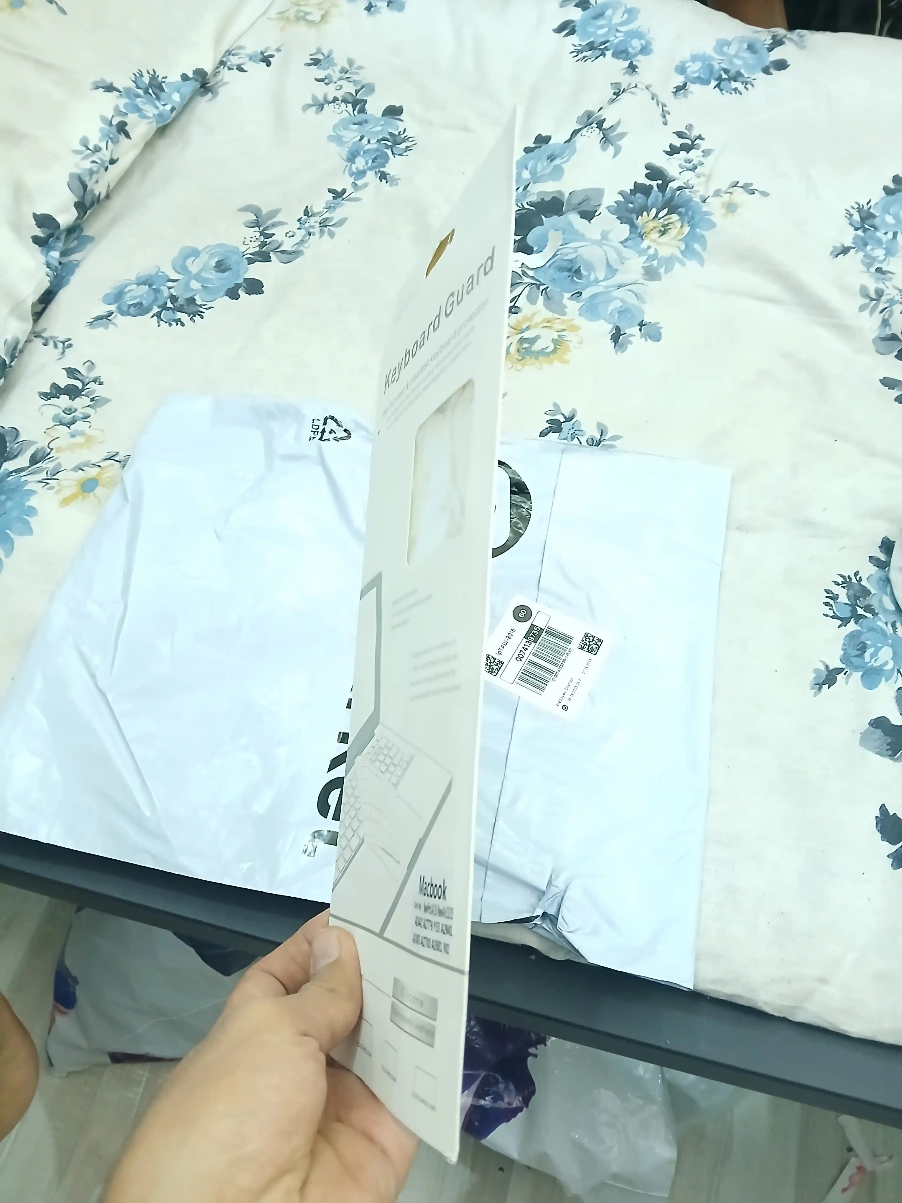Пленка/наклейка на клавиатуру с русской раскладкой для Macbook Air/Pro/13.3/13.6/M1/M2