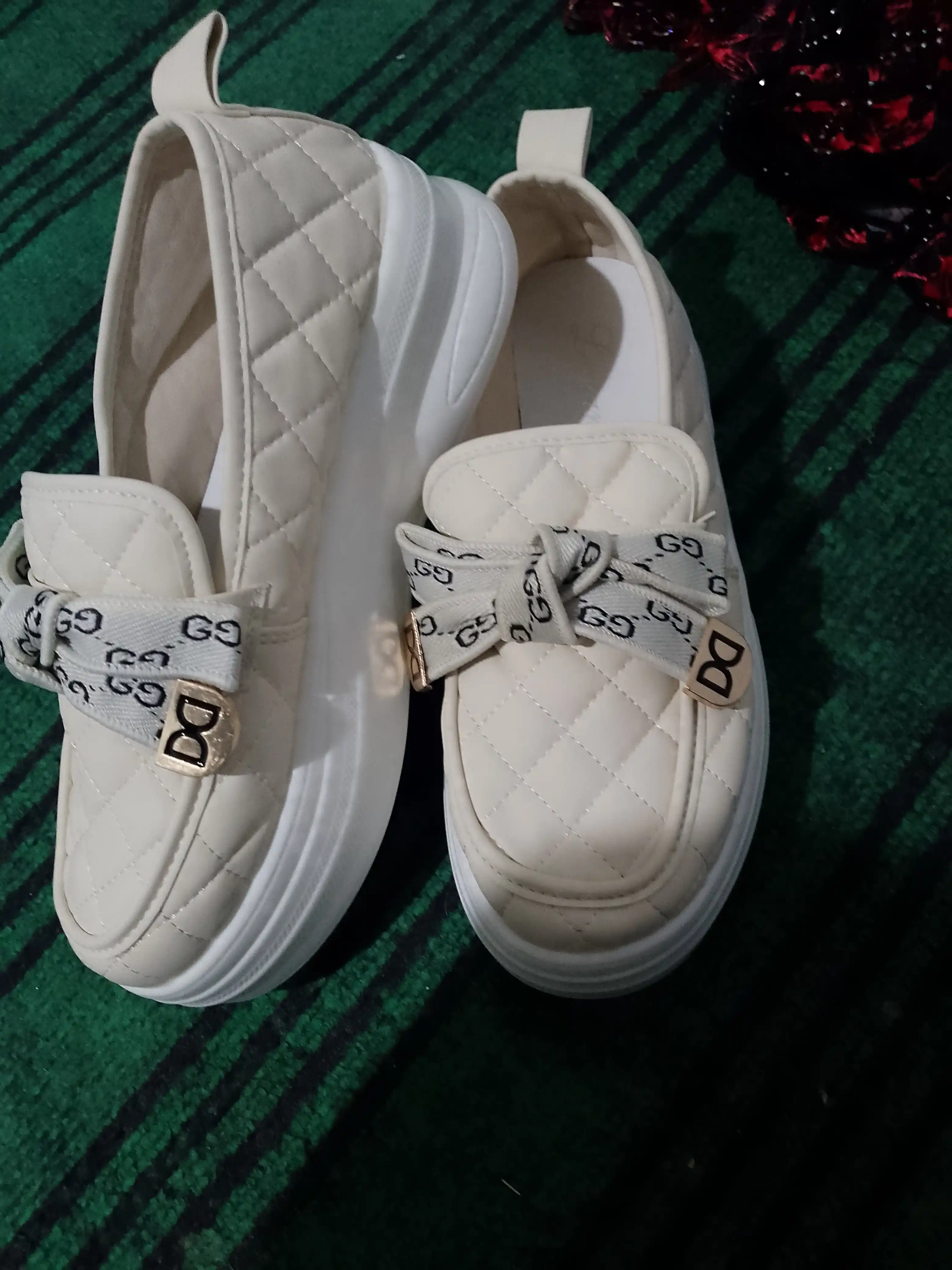 Ayollar loaferlari, bahor uchun, Xitoy, o'lchami 36-40