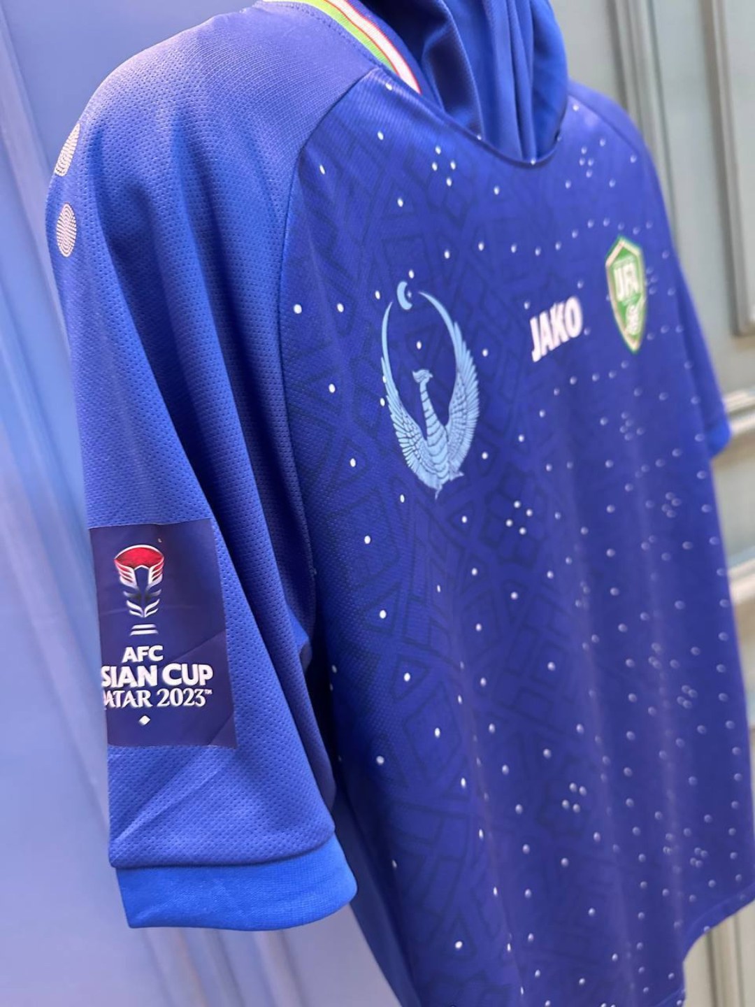 O‘zbekiston terma jamoasi futbolkasi! 2 xil rangda: klassik moviy va oq
