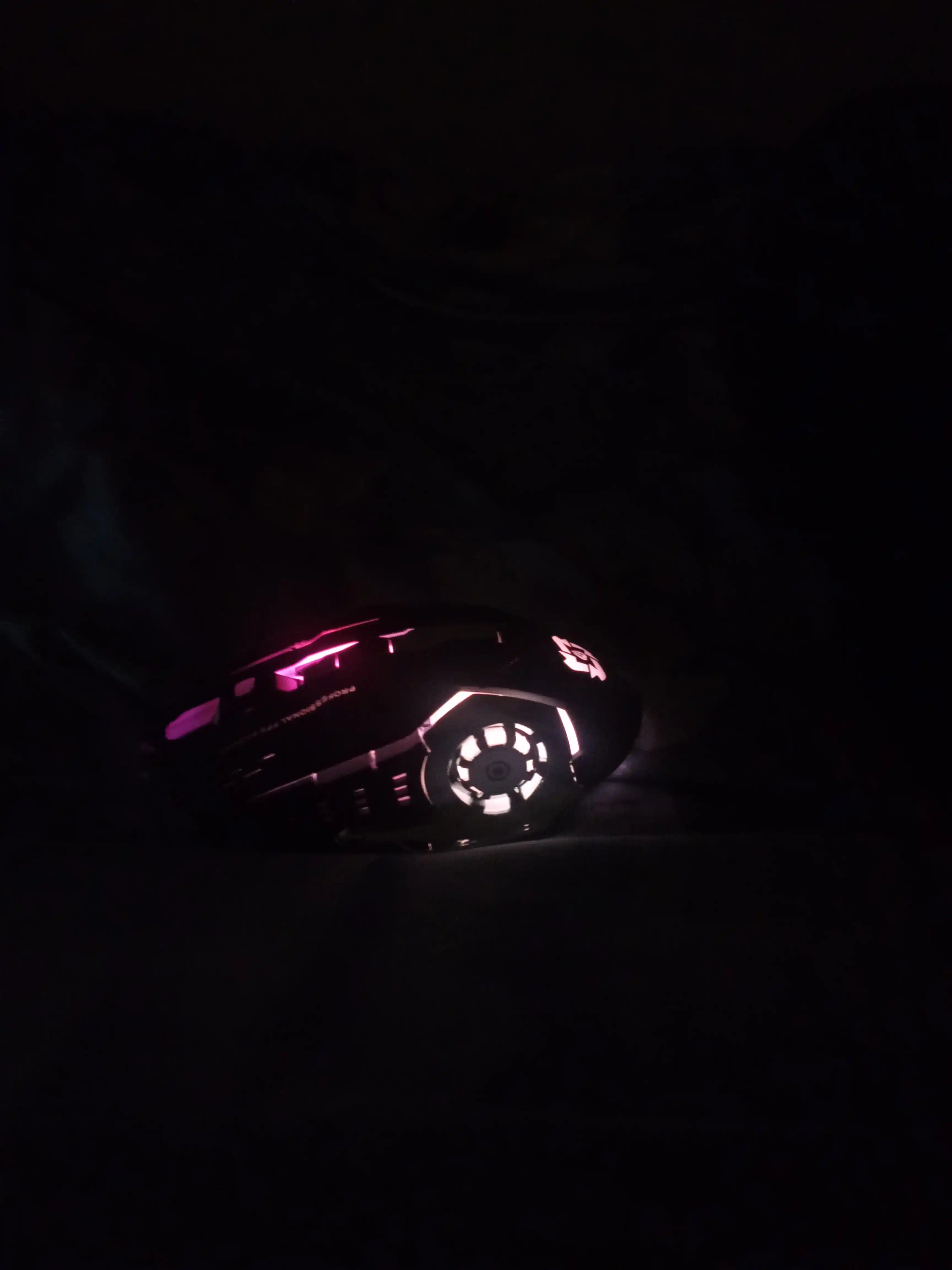 Simsiz sichqoncha o'yin va ofis uchun mos keladi G7 , RGB led bilan 3200DPI