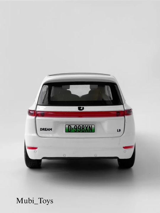 Kolleksion mashina LiXiang L9 1:32, metall avtomobil modeli