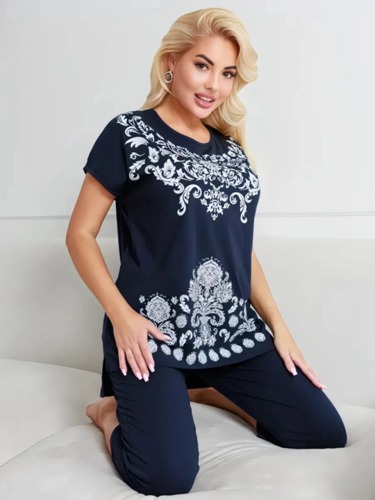 Ayollar pijama, shim va futbolkasi