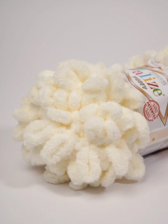 Пряжа Alize Puffy - 100 г, 9 м, 100% полиэстер, в упаковке 1 шт
