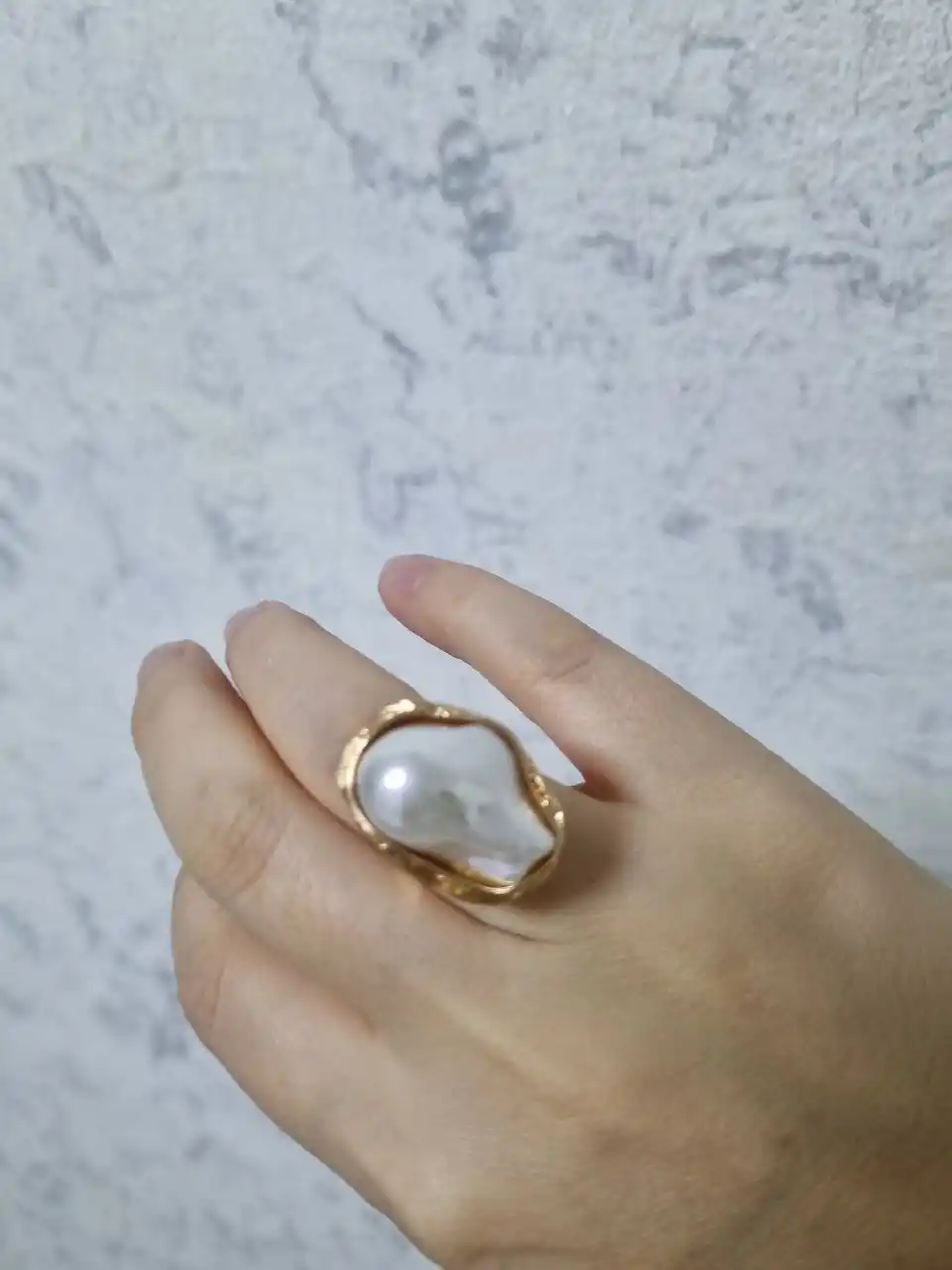 Женское кольцо
