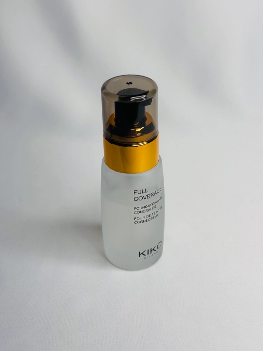 База и консилер Kiko Milano Full Coverage для макияжа