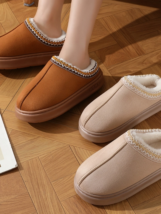 Тёплые уличные и домашние тапочки Угги с мехом унисекс, закрытые, на толстой EVA-подошве