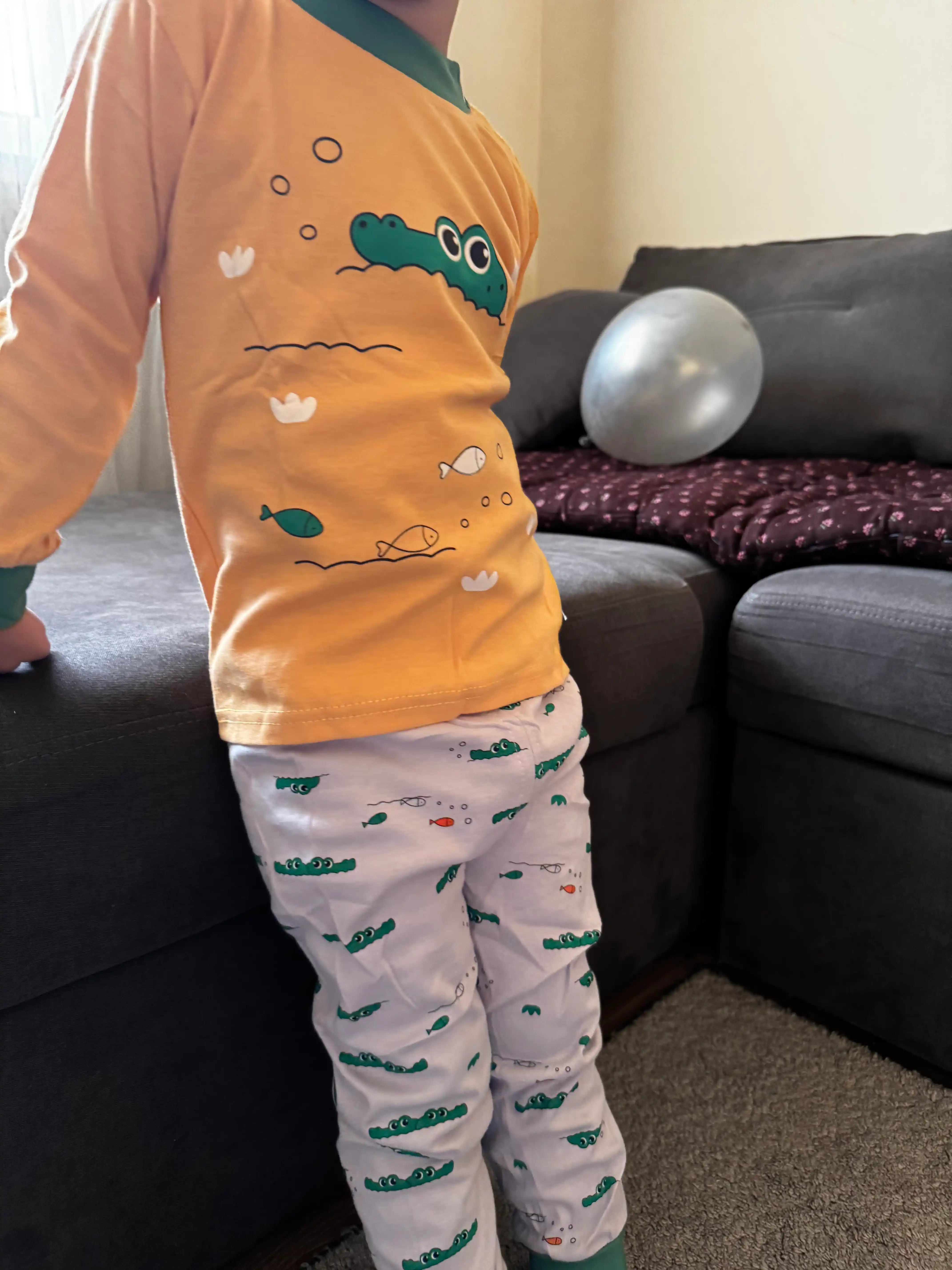 O‘g‘il bolalar va qizlar uchun pijama, 100% paxta, 7 xil rangda (90–130 sm)