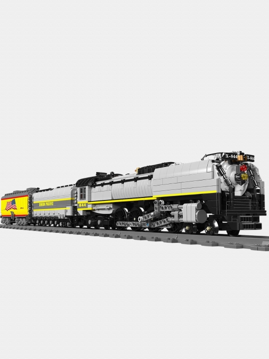 Konstruktor Mould King 12031 Union Pacific 844 poezdi, batafsil lokomotiv modeli