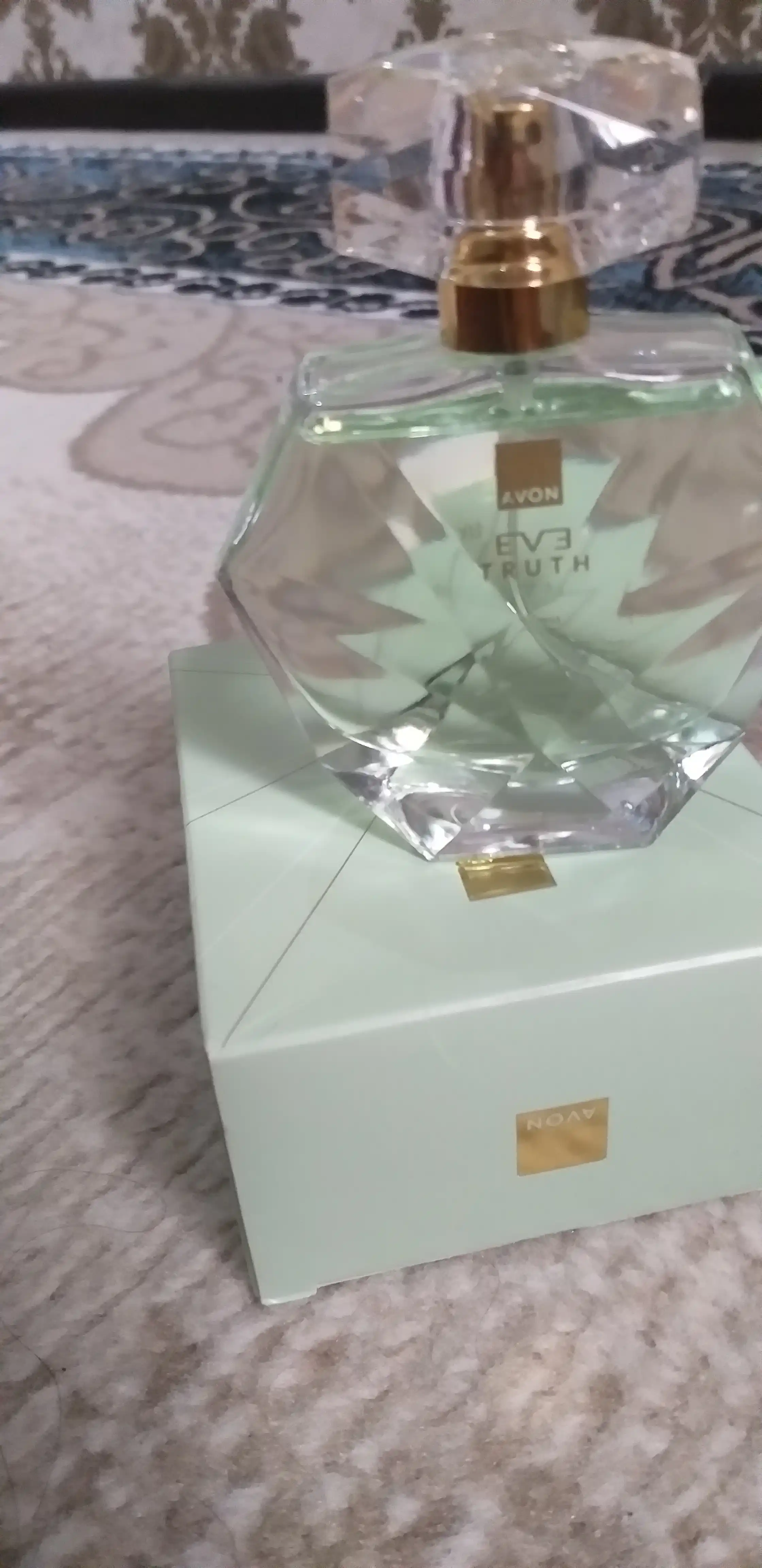 Parfyumlangan suvi Avon Eve Truth, 50 ml