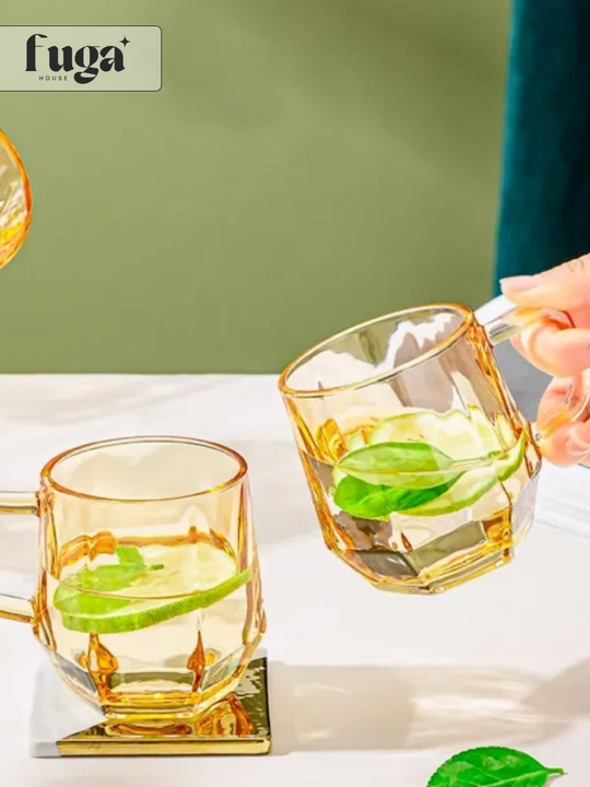 200 ml dan 6 dona shisha krujkalar, dastali choy to‘plami, sovg‘a qutisi