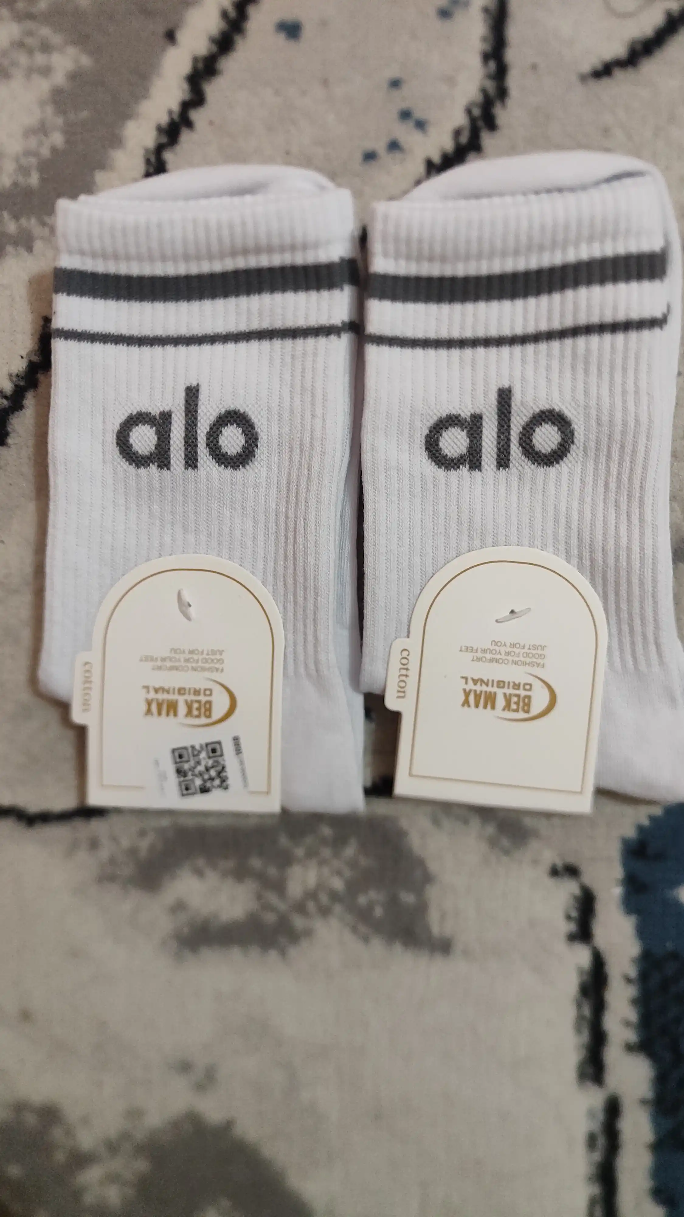 Alo носки