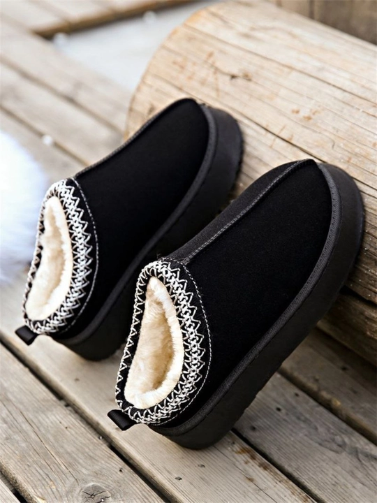 Женские зимние угги . Размеры 36-40.