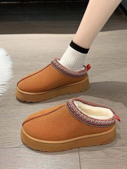 Женские зимние угги . Размеры 36-40.