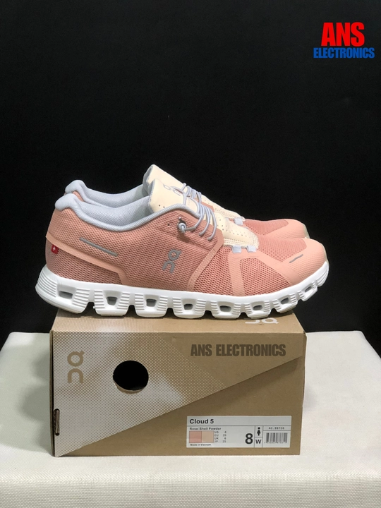 Женские кроссовки On Cloud X