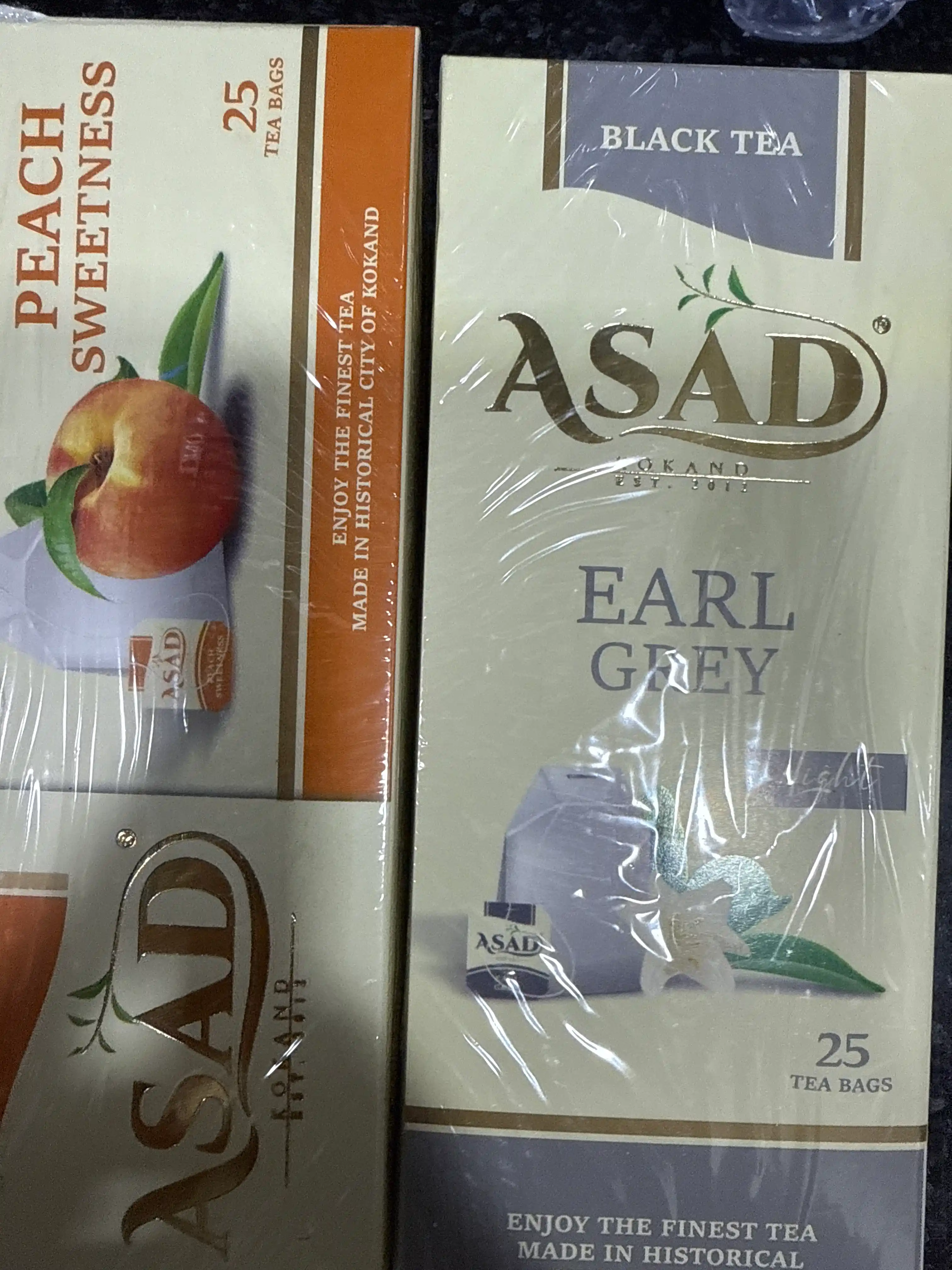 Черный чай Asad фруктовый, 25 пакетиков, вкус клубника,малина, лимон,бергамот