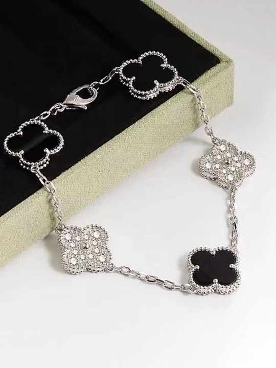 Браслеты для женщин и девушек Van Cleef, не меняет цвет и не темнеет