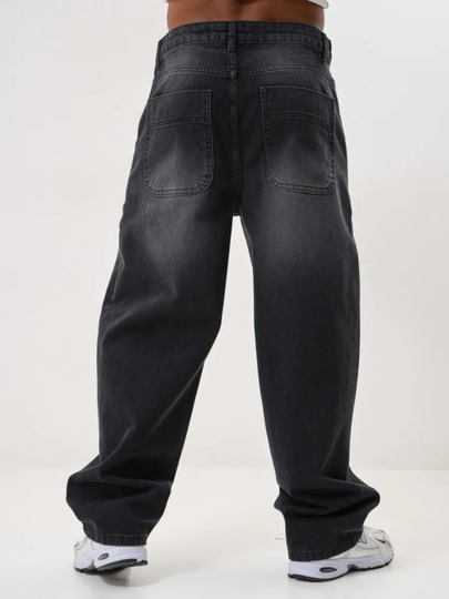 Yetuk oriq ayol bilan porno