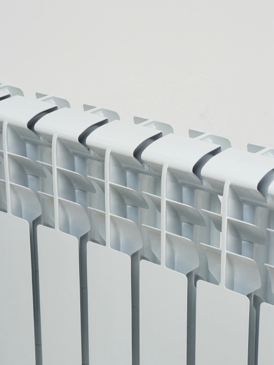 Radiator AKFA Bimetall va Alumin, isitgich, balandligi 560 mm