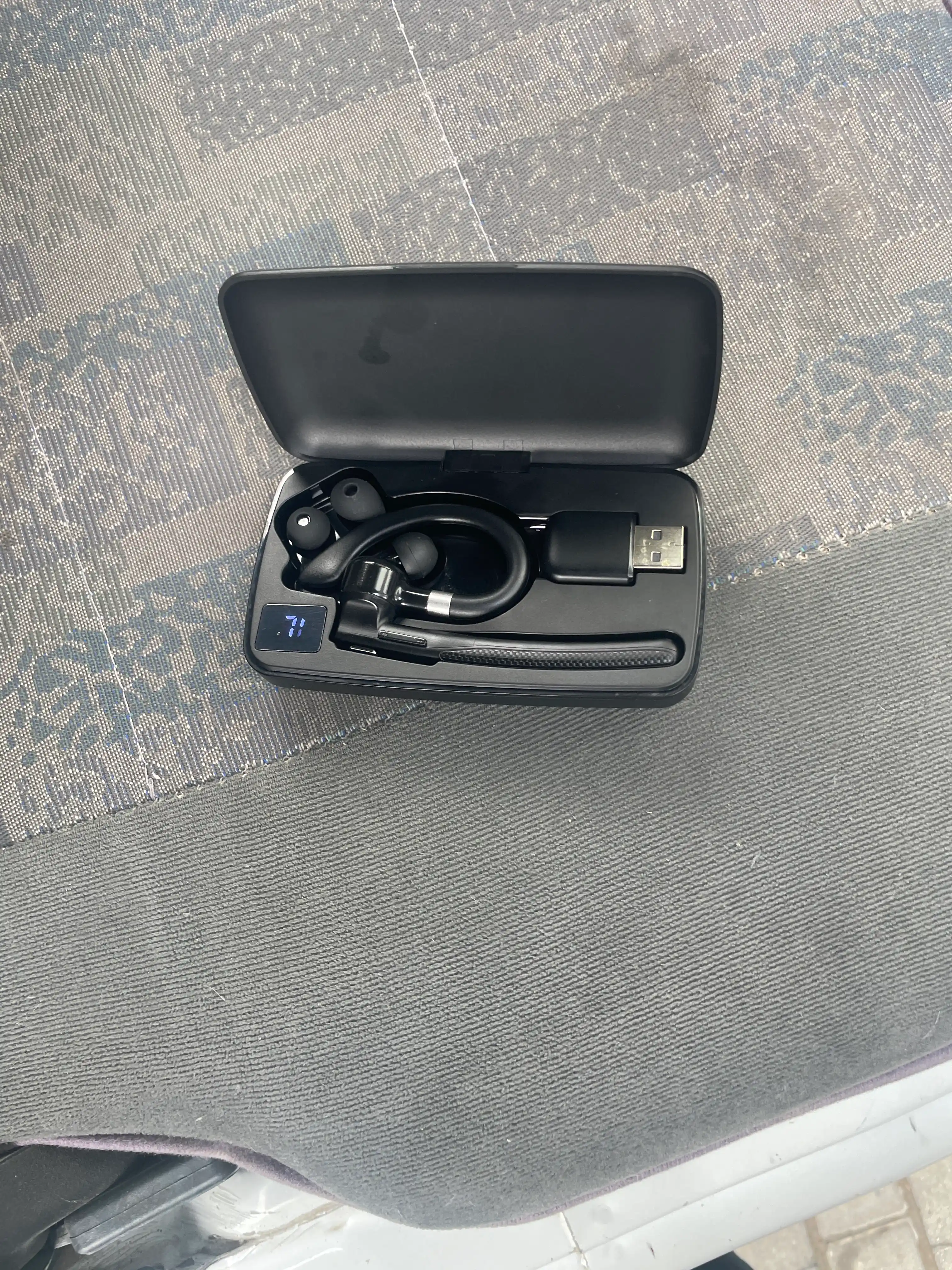 Telefon uchun mikrofonli simsiz YYK-520 Bluetooth quloqchin, biznes-klass, quloqchin