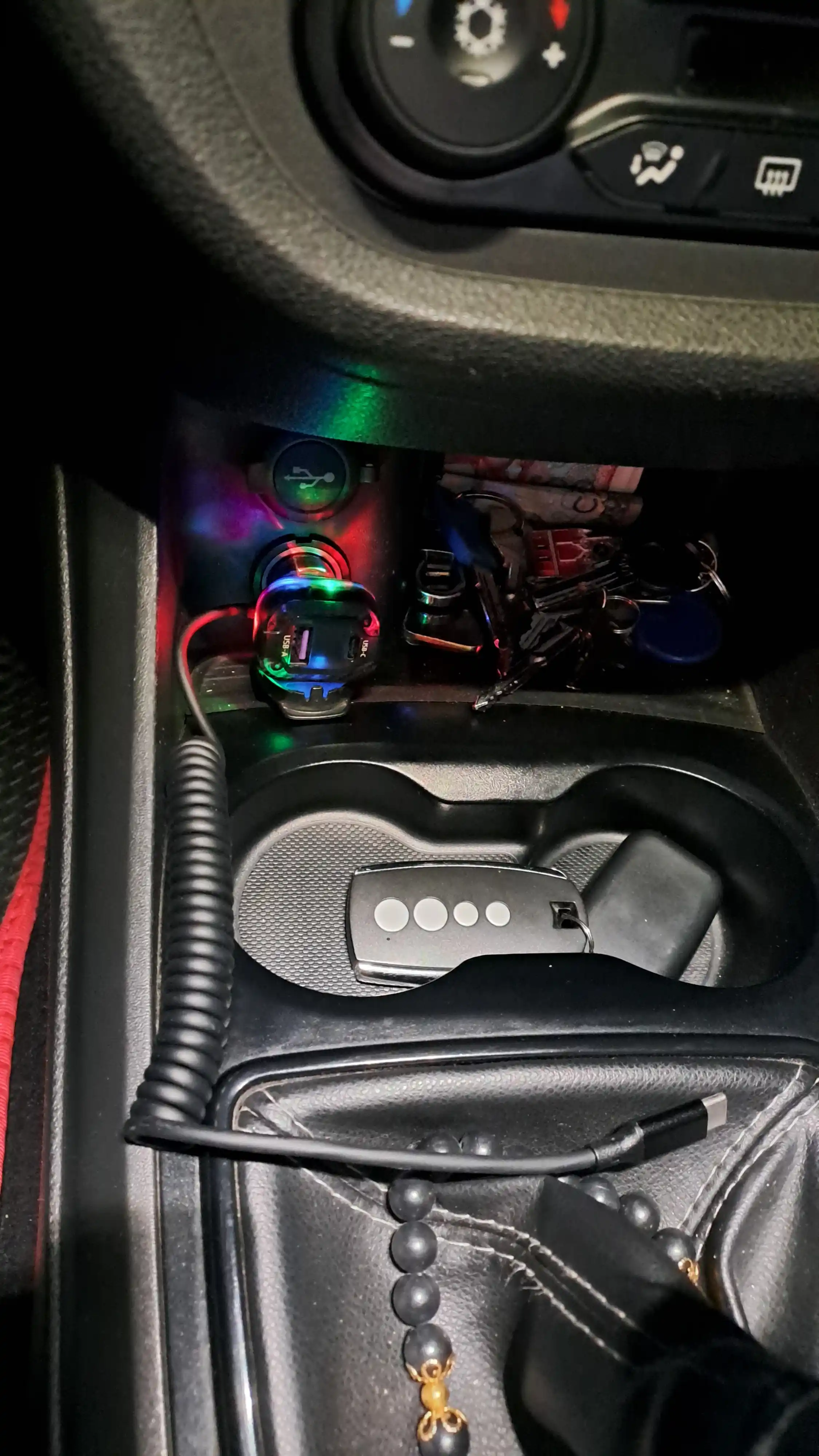 Быстрое зарядное устройство CAR CHARGER PD-3OW универсальное