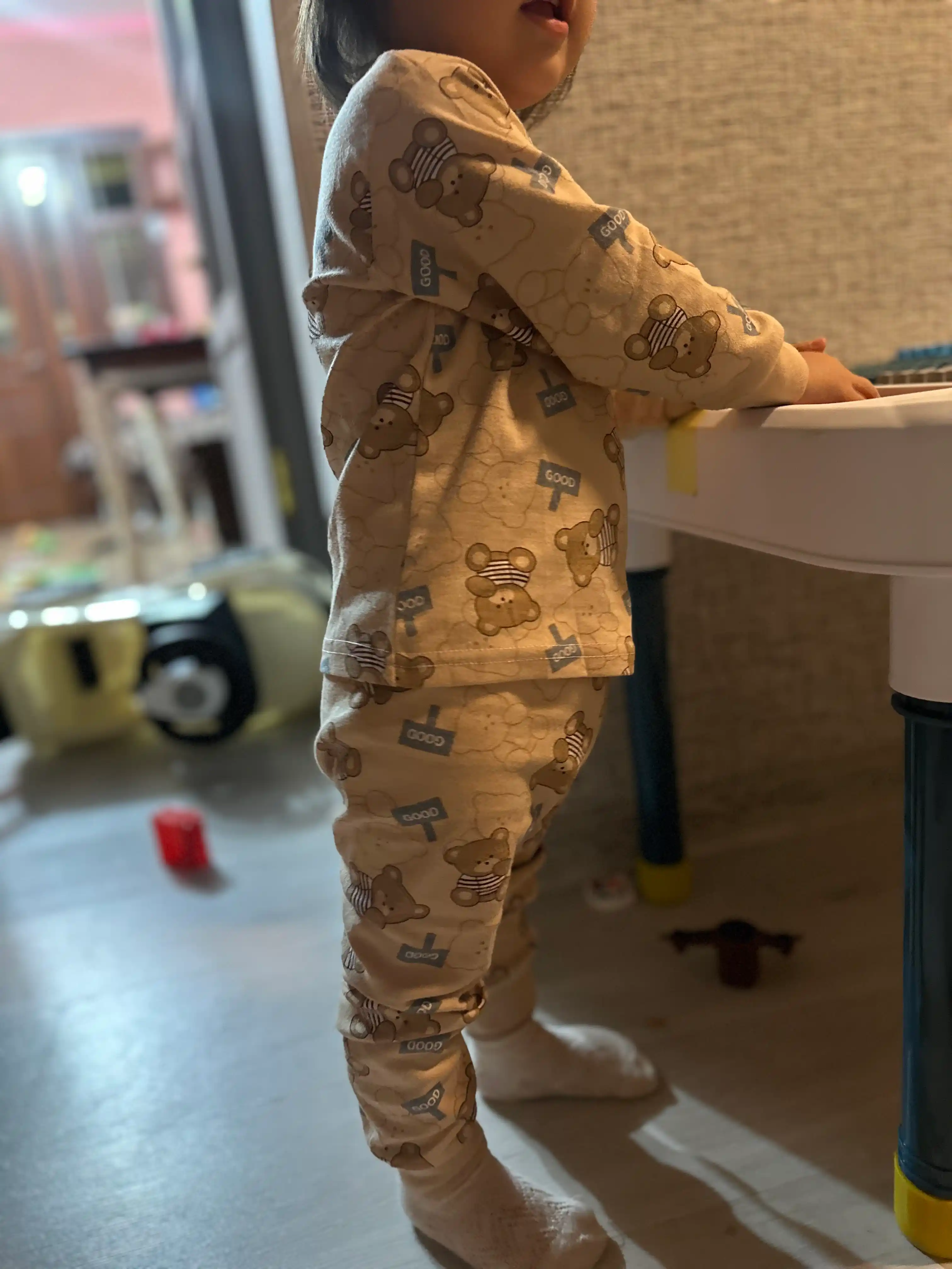 O‘g‘il bolalar va qizlar uchun pijama, 100% paxta, 7 xil rangda (90–130 sm)