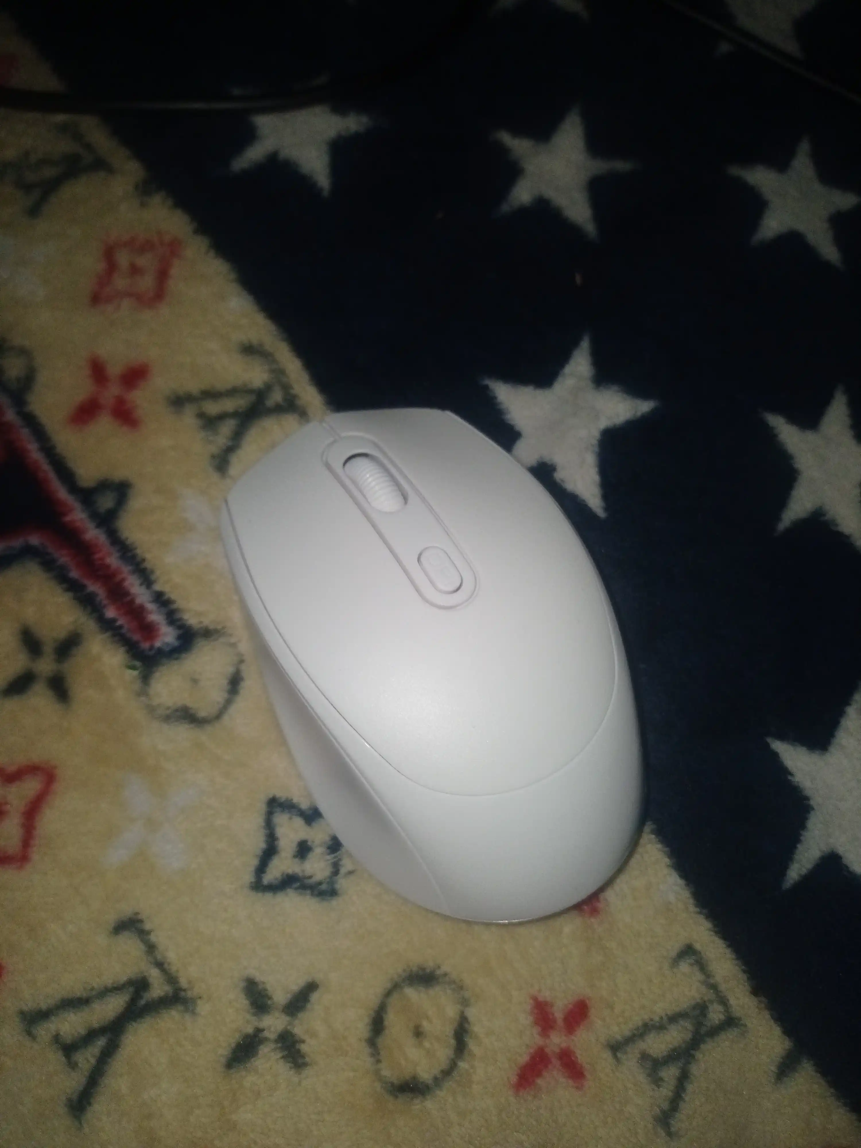 Barcha qurilmalar uchun ergonomik Bluetooth/2.4Ghz simsiz sichqoncha, qayta quvvatlanadi