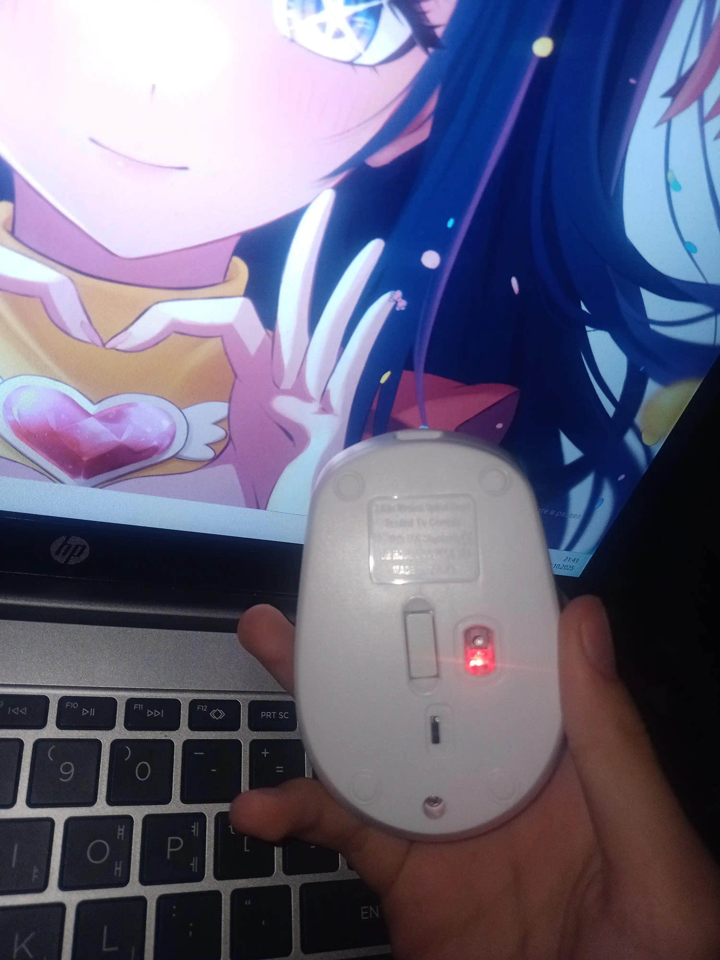 Barcha qurilmalar uchun ergonomik Bluetooth/2.4Ghz simsiz sichqoncha, qayta quvvatlanadi