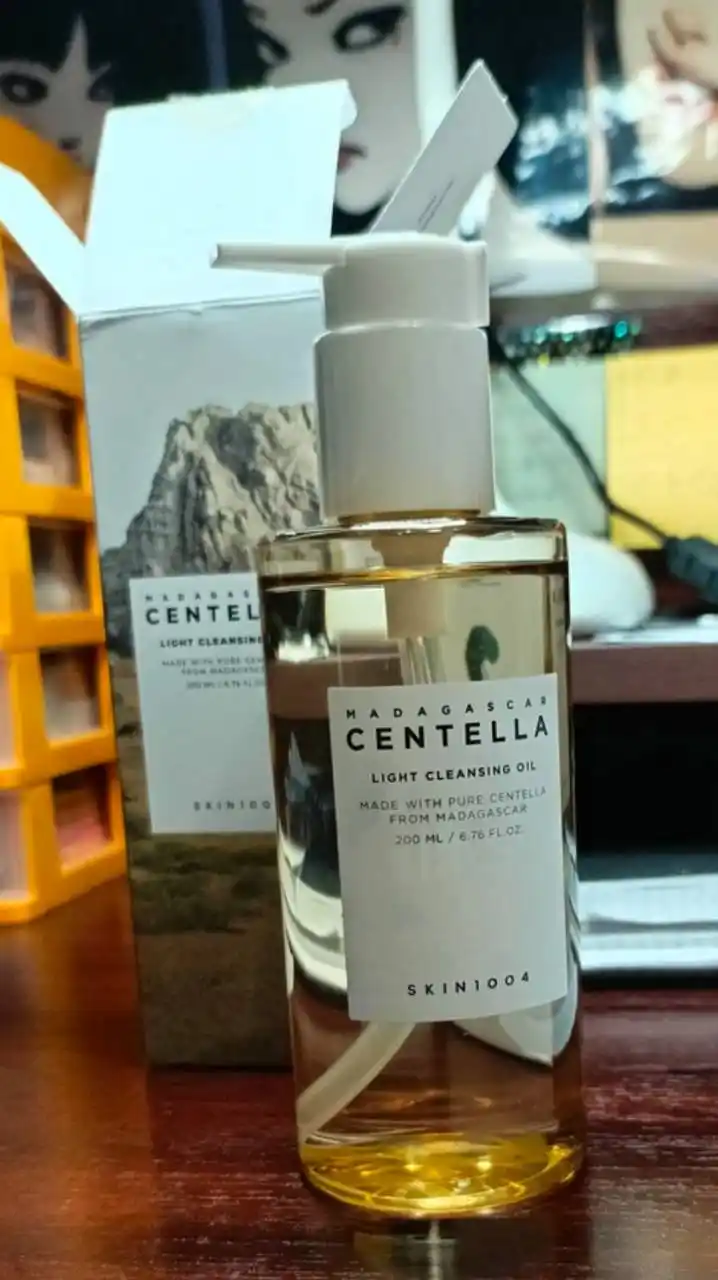 Gidrofil moy — SKIN1004 Madagascar Centella Light Cleansing Oil