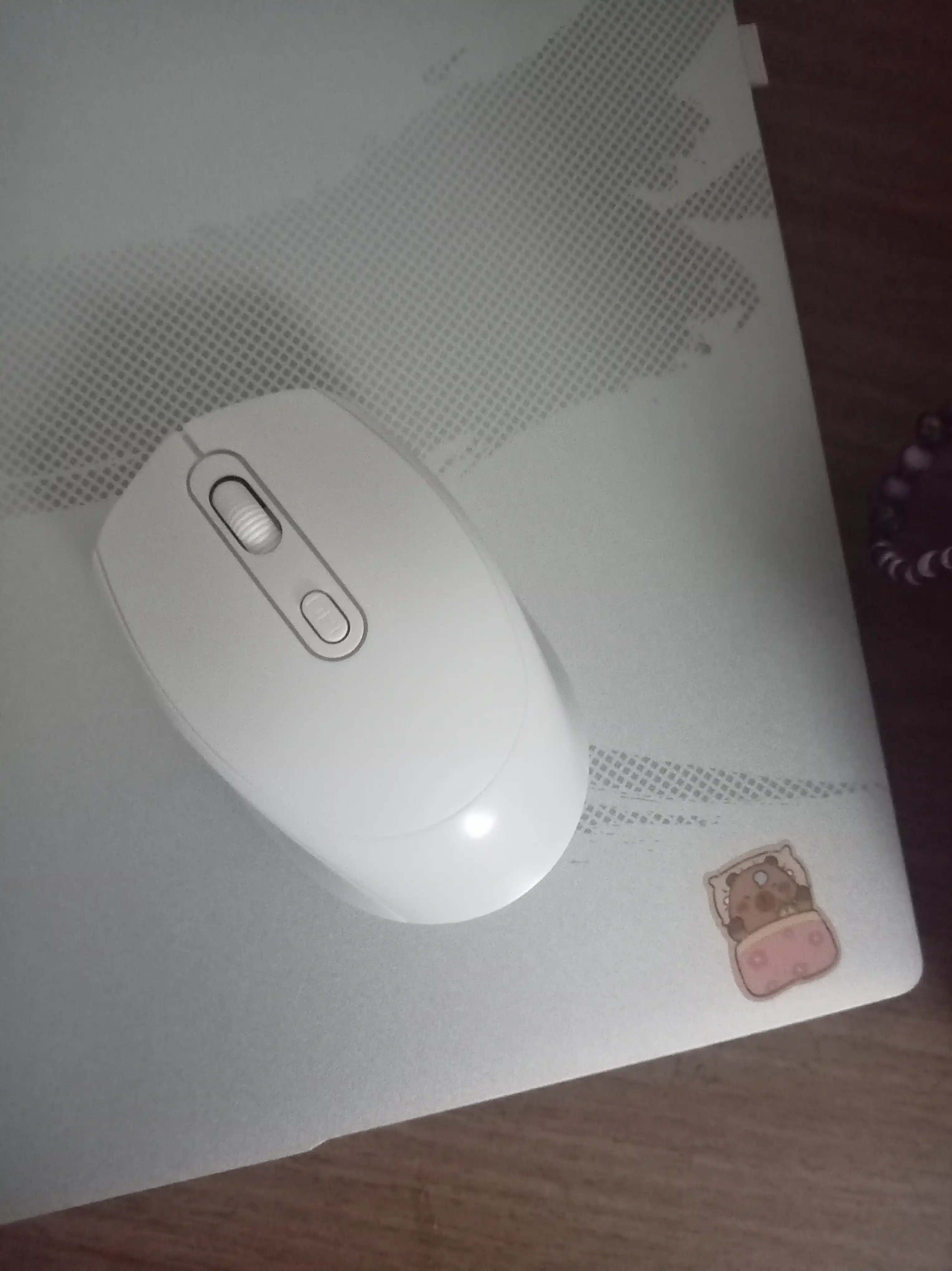 Barcha qurilmalar uchun ergonomik Bluetooth/2.4Ghz simsiz sichqoncha, qayta quvvatlanadi
