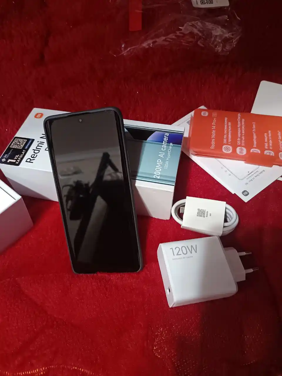 Смартфон Redmi Note 14 pro+ 5G, 12GB+512GB, AMOLED 120Hz дисплей