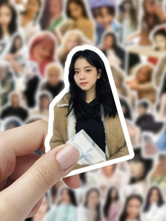 Stikerlar BTS, Stray Kids, Blackpink, Enhypen, Seventeen, nakleykalar K-pop. 50 dona