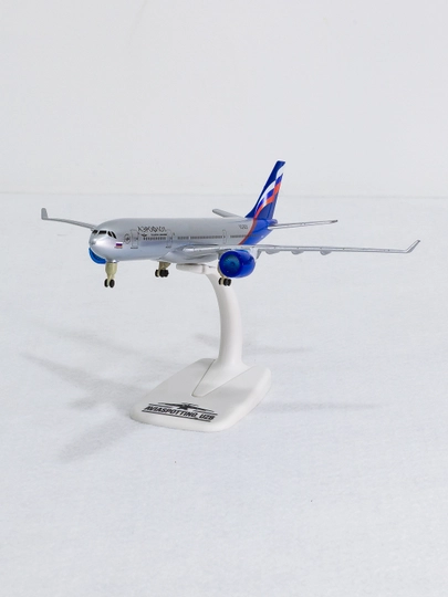 Airbus A330 samolyoti modeli, Aeroflot, 20 sm, Metall + plastik Shassi - 