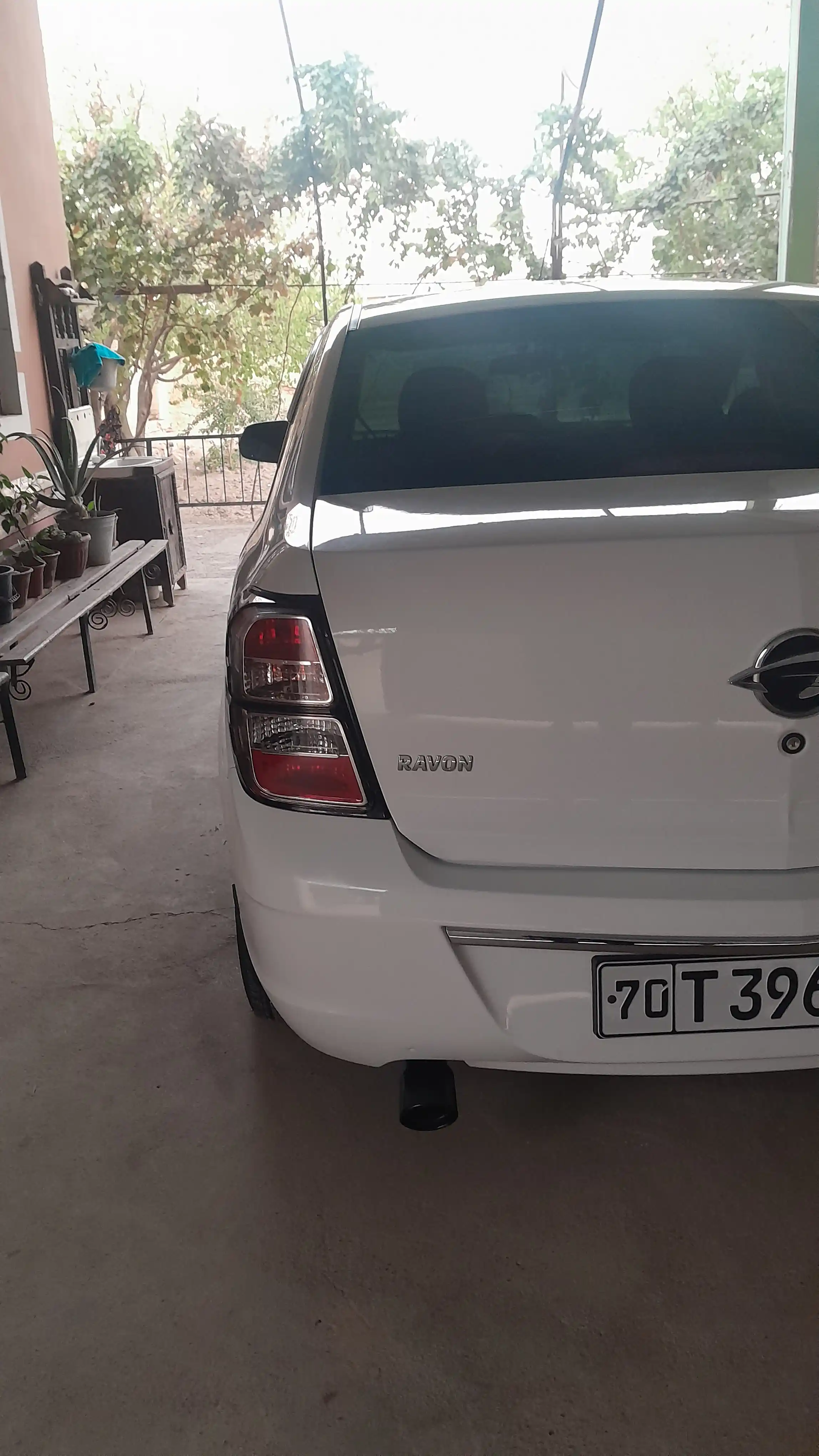 Накладки на задние фонари для Chevrolet Cobalt (комплект)